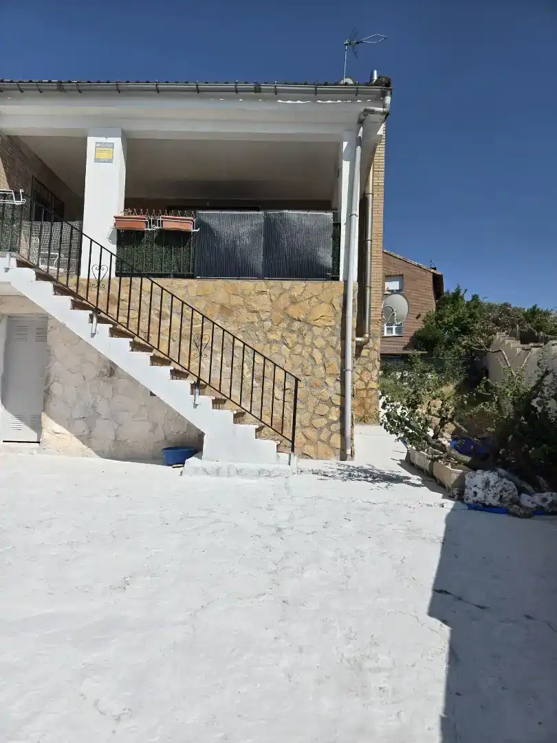 Terrassa de Casa o xalet en venda en Torrejón del Rey amb Piscina