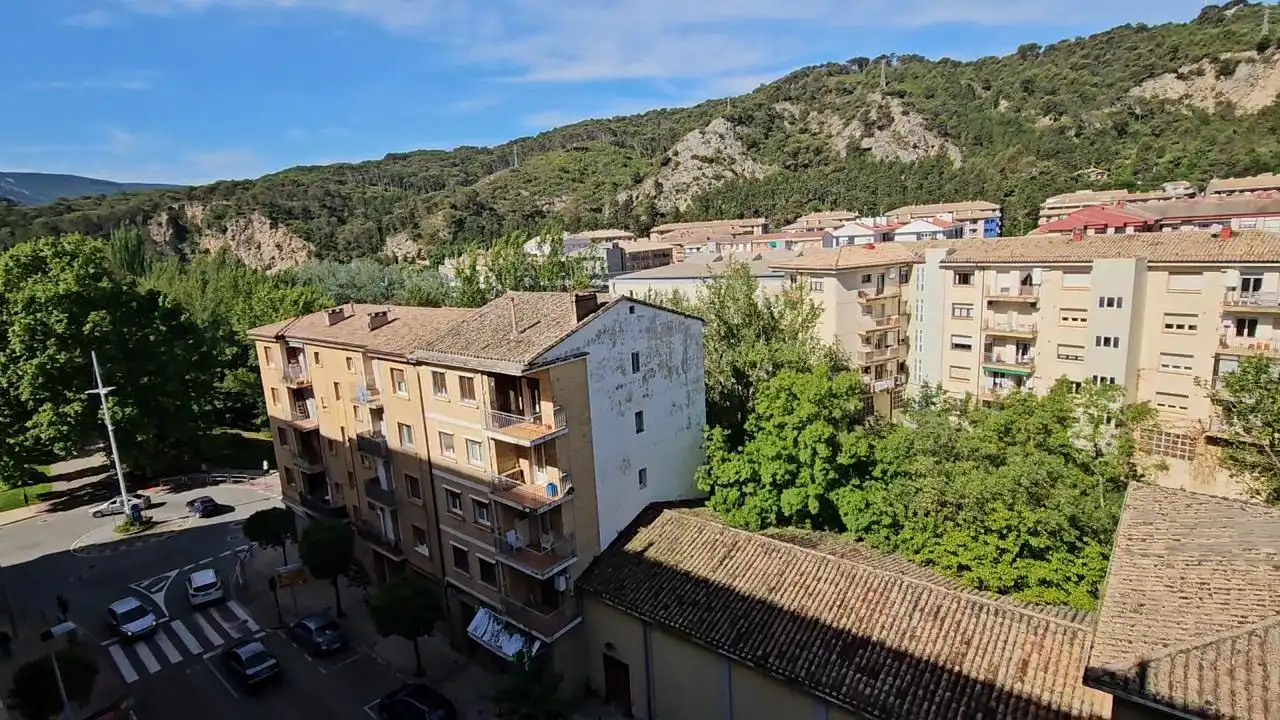 Vista exterior de Piso en venta en Estella / Lizarra con Calefacción y Terraza