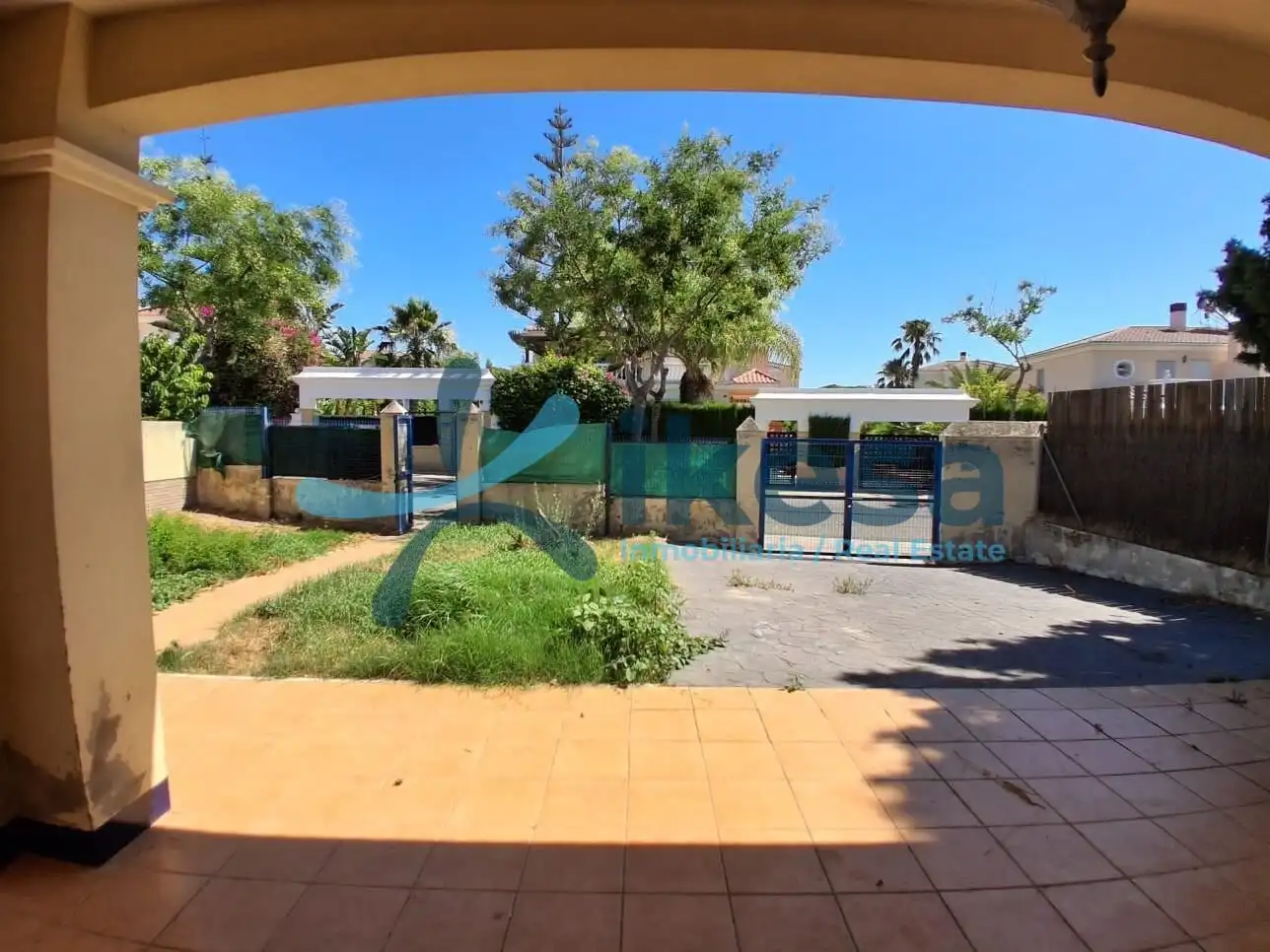 Jardí de Casa adosada en venda en El Portil amb Piscina comunitària