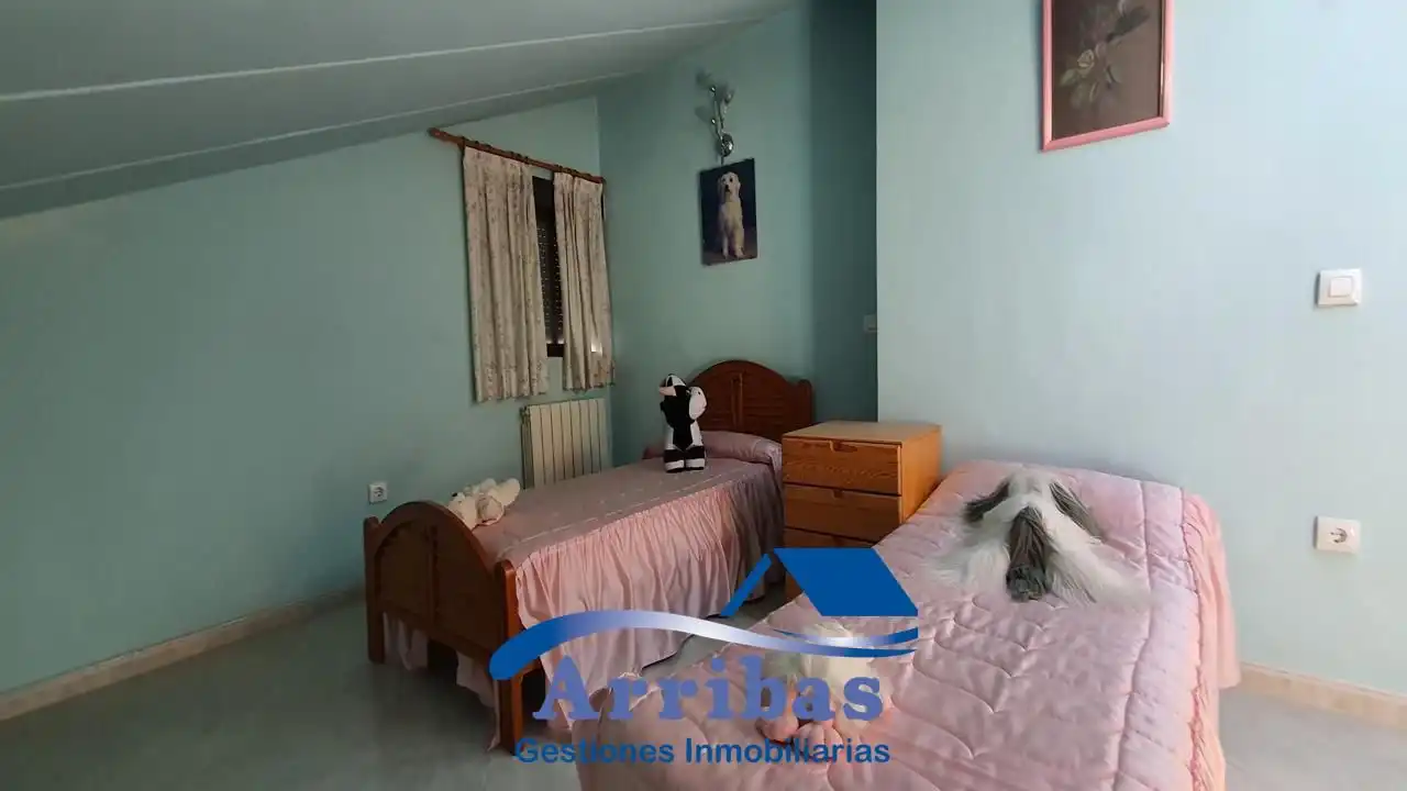 Habitación de Casa o chalet en venta en Almorox con Aire acondicionado, Calefacción y Jardín privado