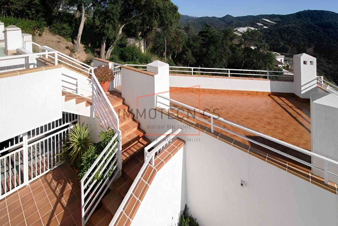 Terrasse von Dachboden zum verkauf in Sant Cebrià de Vallalta mit Heizung, Terrasse und Abstellraum