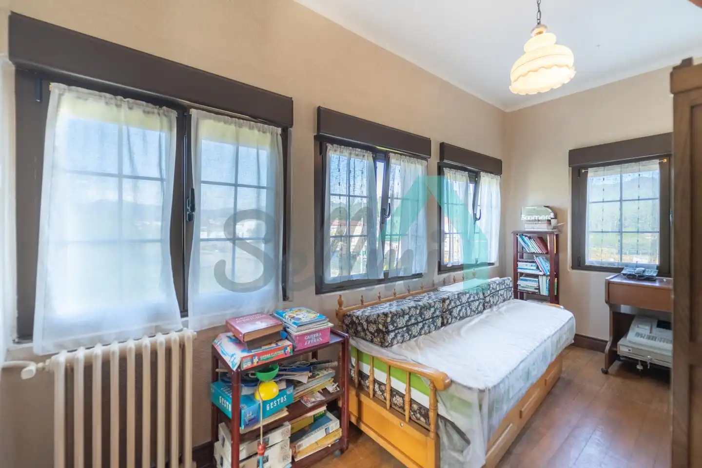 Habitación de Casa o chalet en venta en Grado con Calefacción, Jardín privado y Parquet