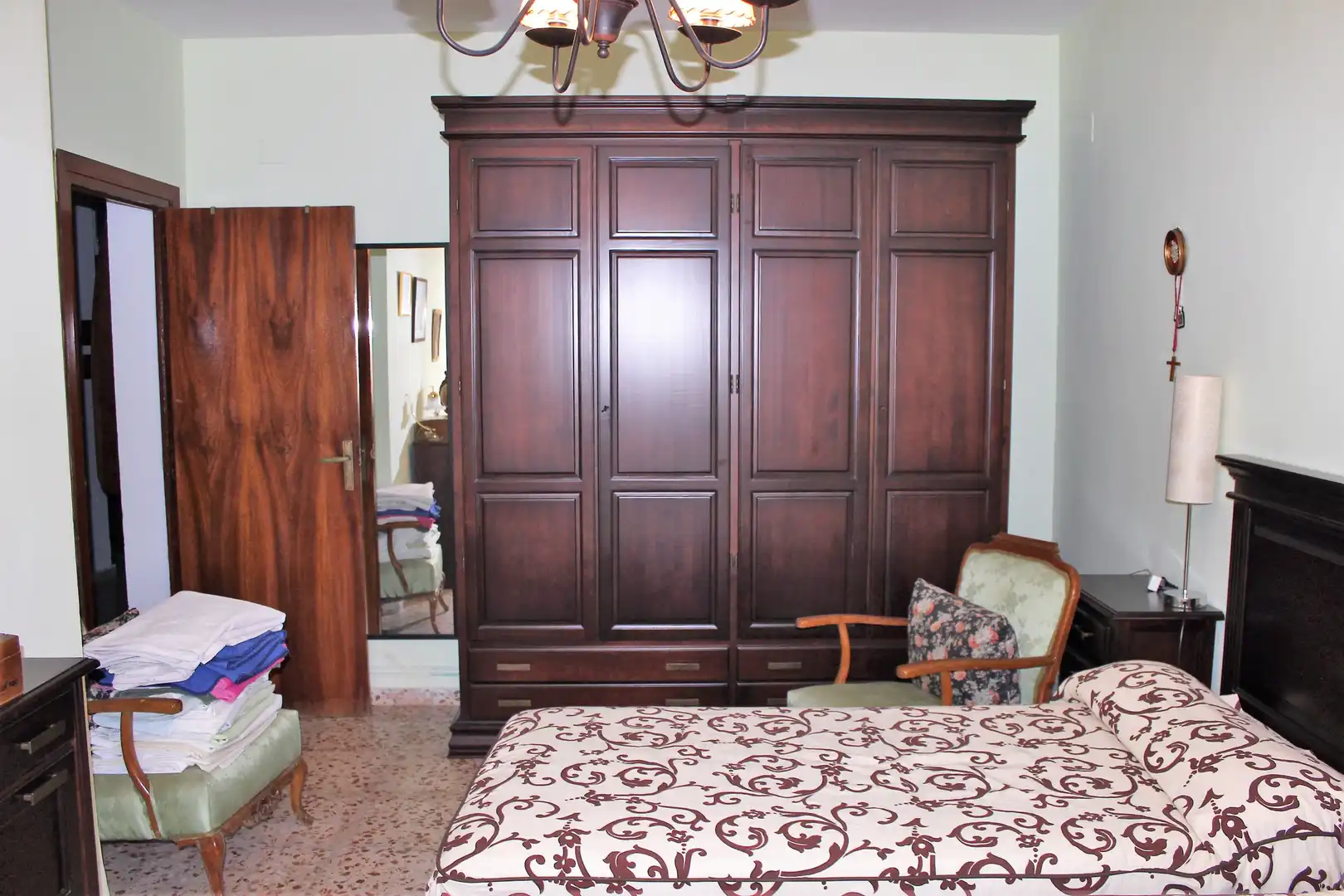 Habitación de Casa adosada en venta en Brazatortas con Calefacción, Jardín privado y Piscina
