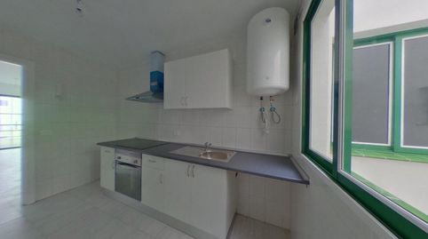 Foto 3 de Piso en venta en Avenida de la Constitución, Casco Urbano, Adeje
