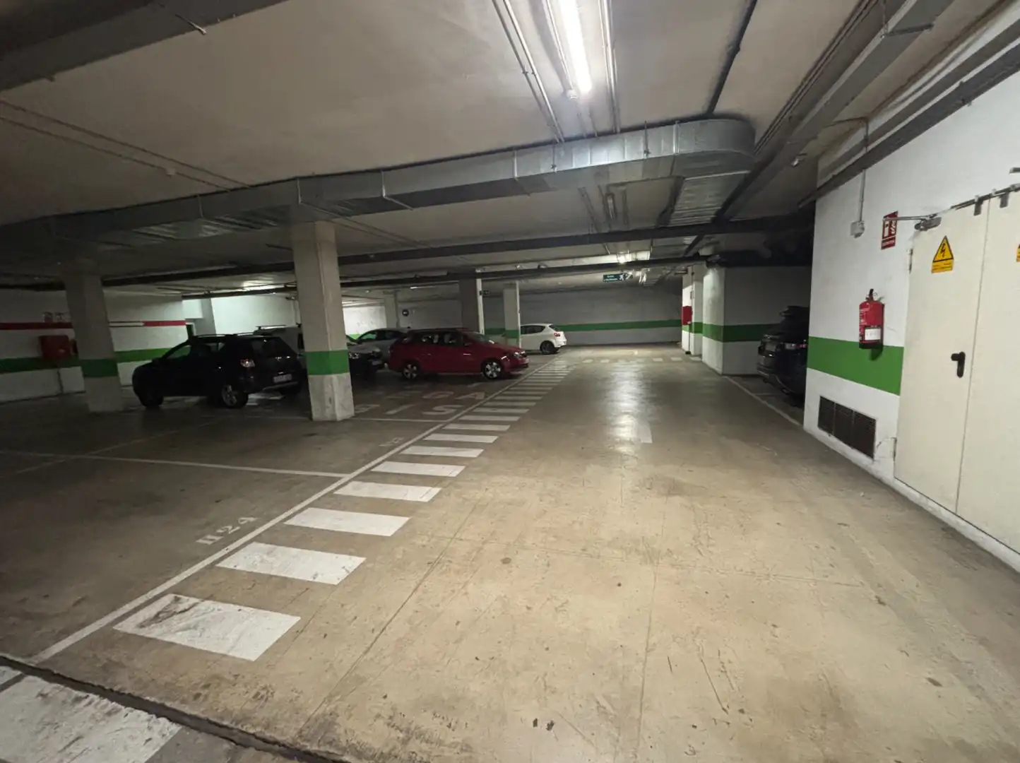 Garage zum Verkauf in Carrer Can Masachs, 18, Zona Industrial