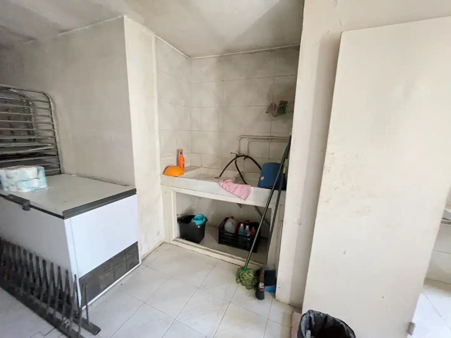 Local en venta en Rialp