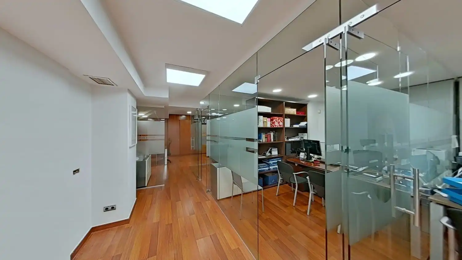 Oficina con ascensor en venta en PLENO CENTRO DE MARBELLA, imagen 5