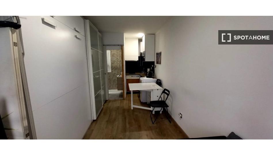 Photo 1 of Flat to rent in Sant Andreu de Palomar, Barcelona