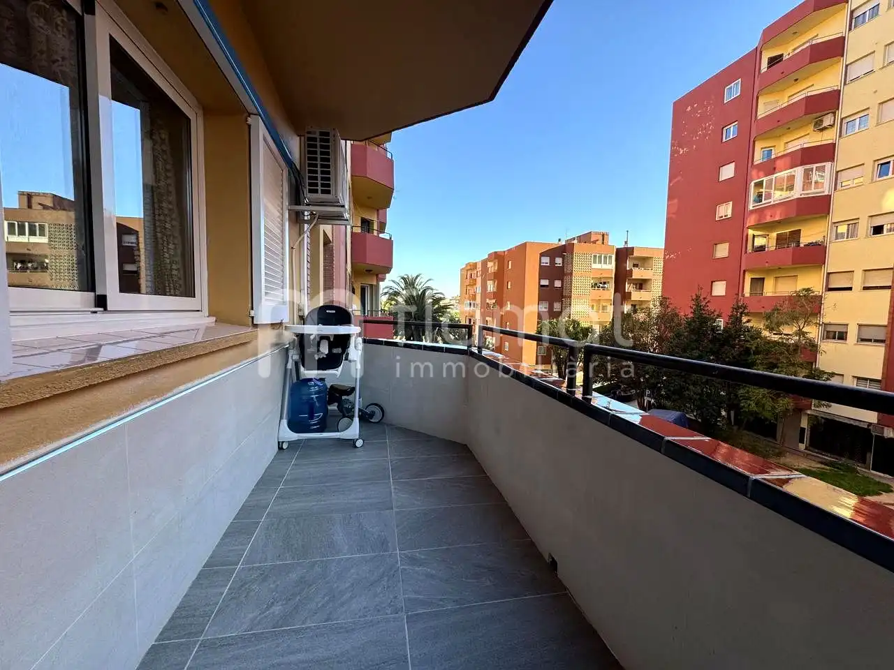 Balcony of Flat for sale in Figueres
