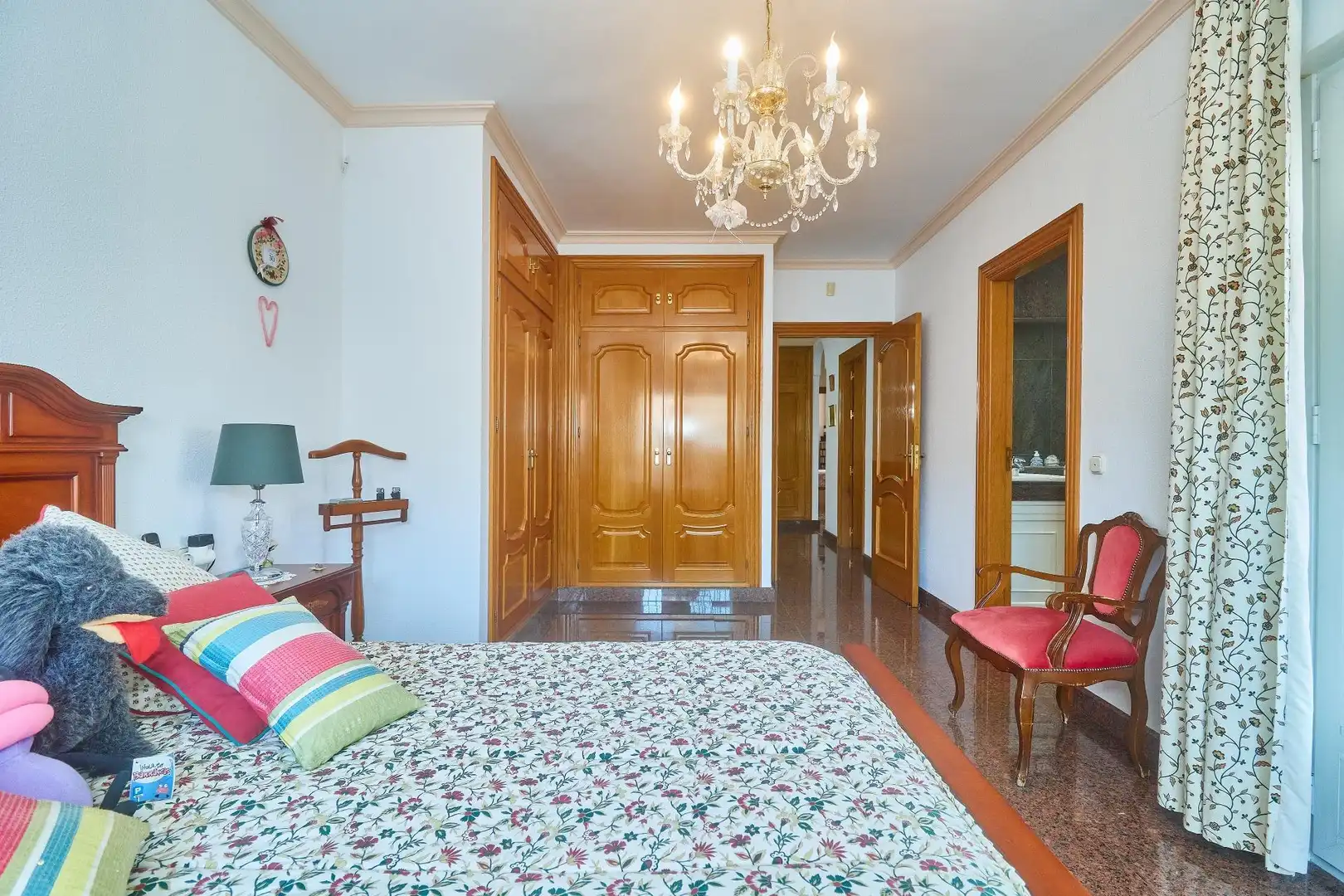 Dormitori de Casa o xalet en venda en Fuengirola amb Aire condicionat, Calefacció i Terrassa
