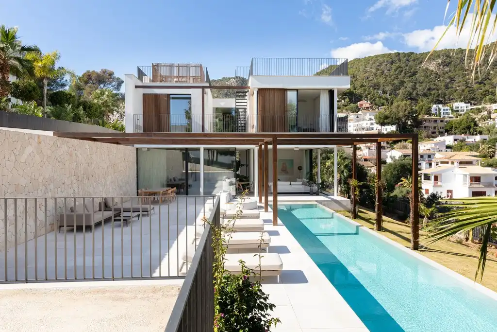 Vista exterior de Casa o xalet en venda en  Palma de Mallorca amb Aire condicionat, Calefacció i Jardí privat