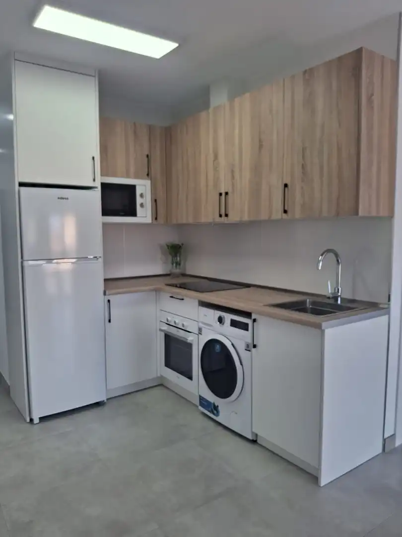 Cocina de Piso de alquiler en Málaga con Aire acondicionado, Amueblado y Horno