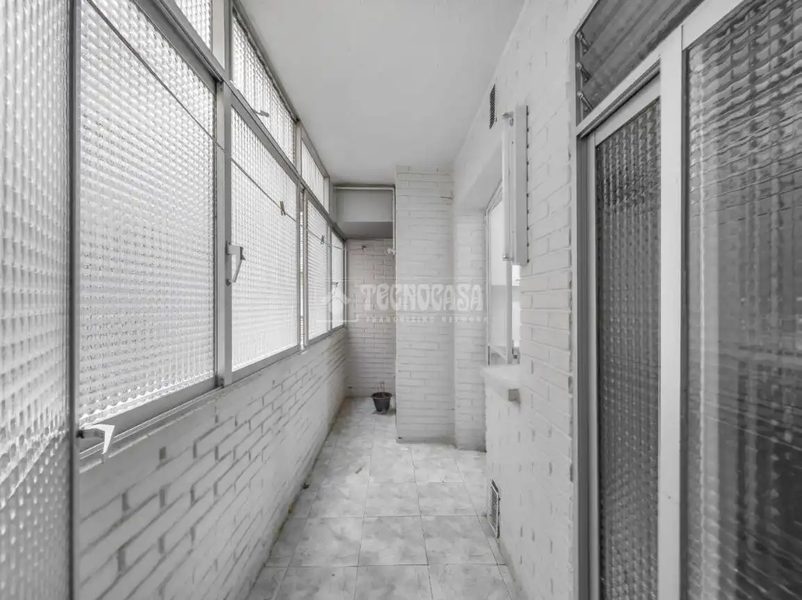 Piso en venta en Madrid con Calefacción, Parquet y Terraza