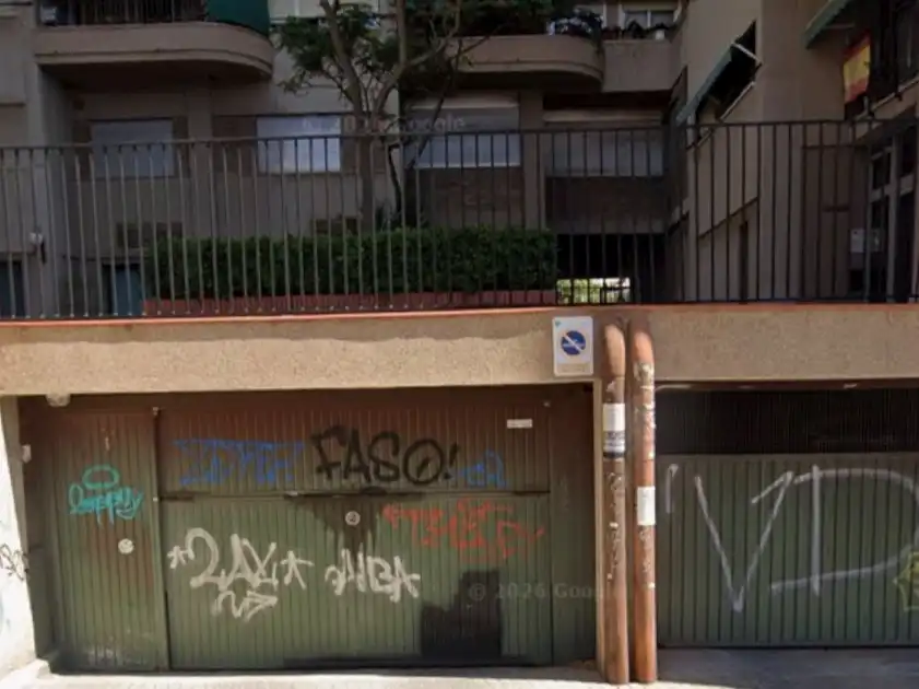 Außenansicht von Garage zur Miete in L'Hospitalet de Llobregat