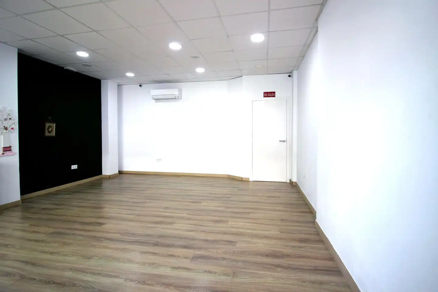 Local comercial en alquiler en Calle Pablo Ruiz Picasso