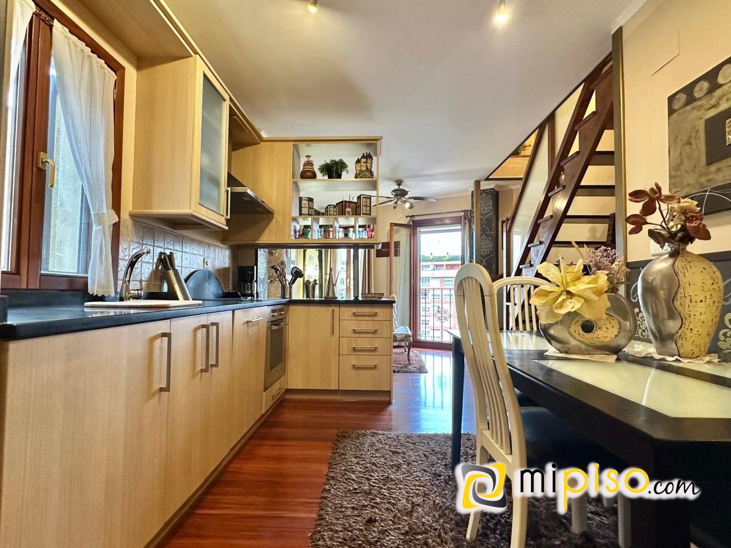 Cuina de Pis en venda en Laredo amb Calefacció i Moblat