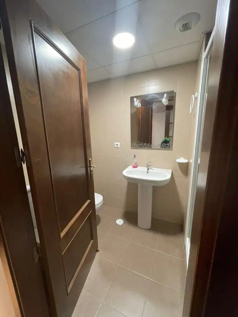 Flat for sale in Avenida de Libia, Viñuela - Rescatado