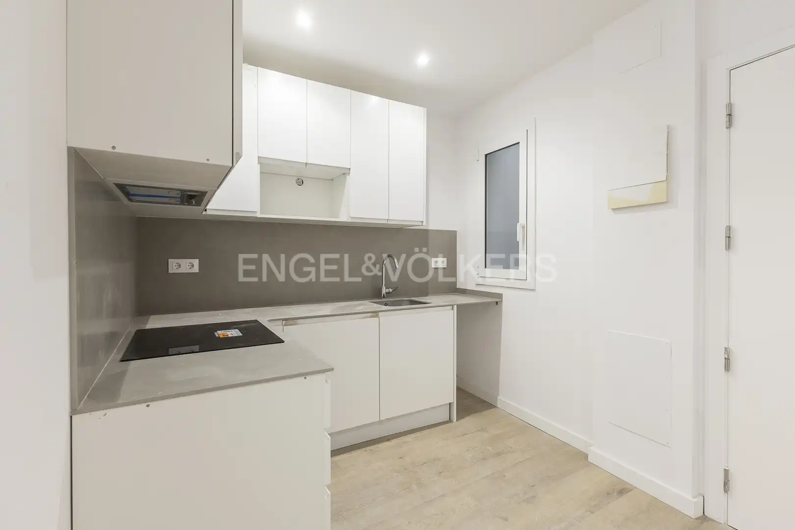 Cocina de Edificio en venta en Barcelona