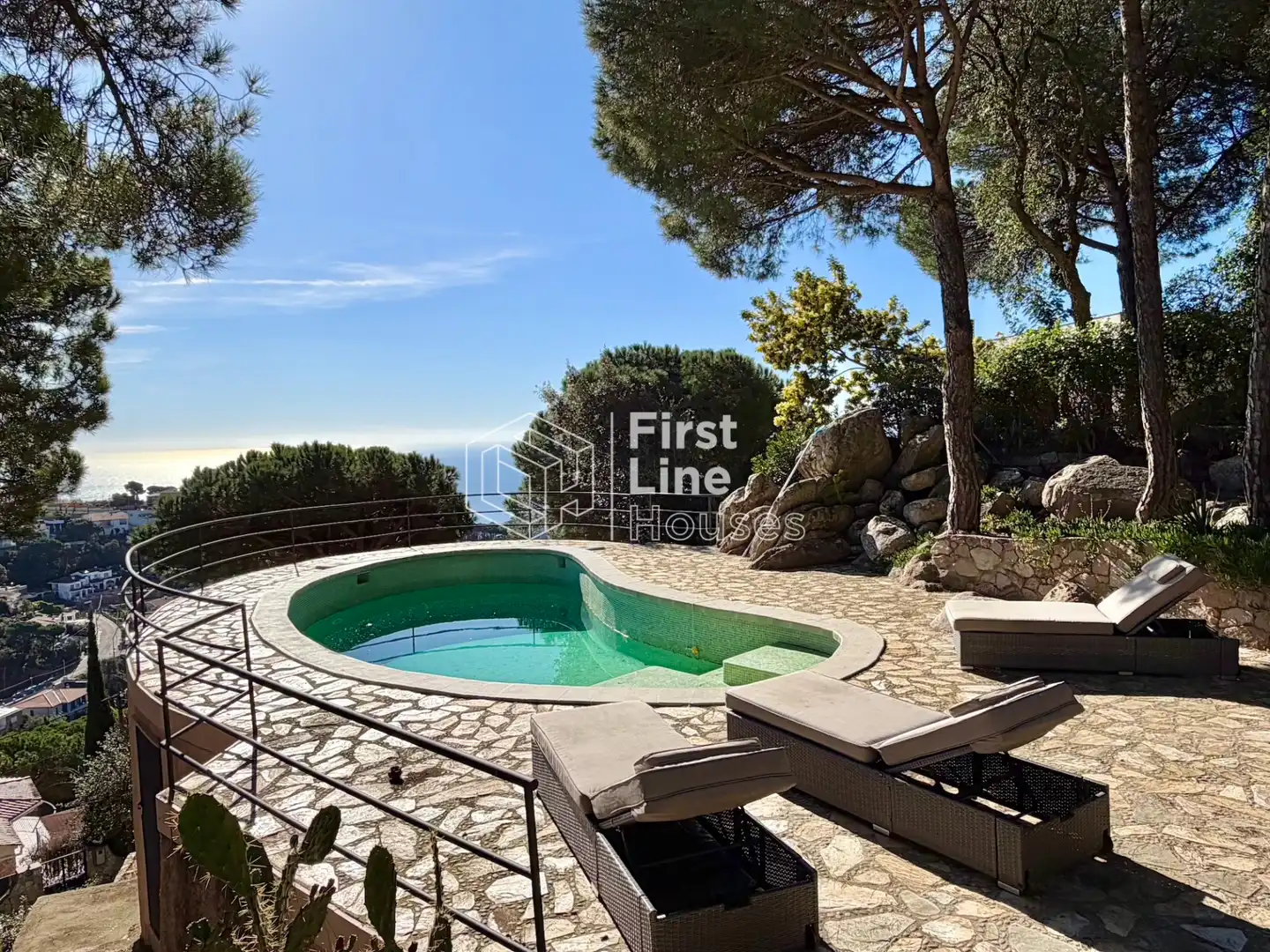 Villa avec piscine à vendre à Serra Brava
