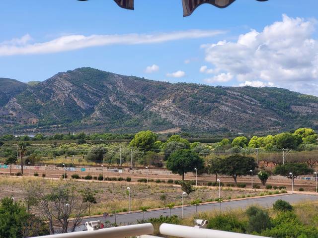 Piso en Venta en Avenida Central, 38 en Costa Caribe