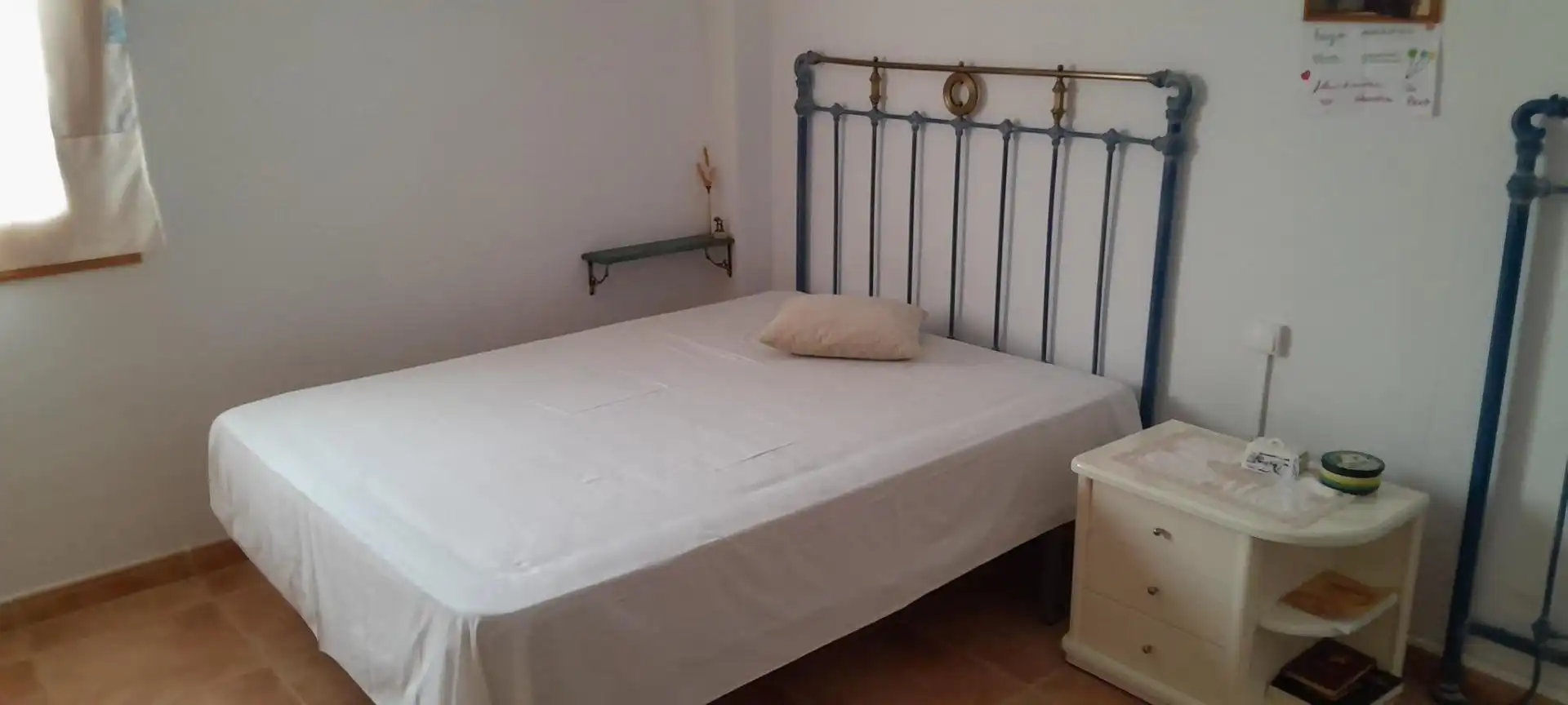 Dormitori de Casa o xalet en venda en Yecla amb Jardí privat i Moblat