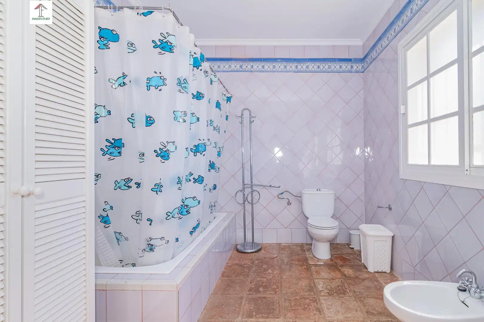 Baño de Casa o chalet en venta en Motril con Jardín privado, Terraza y Piscina