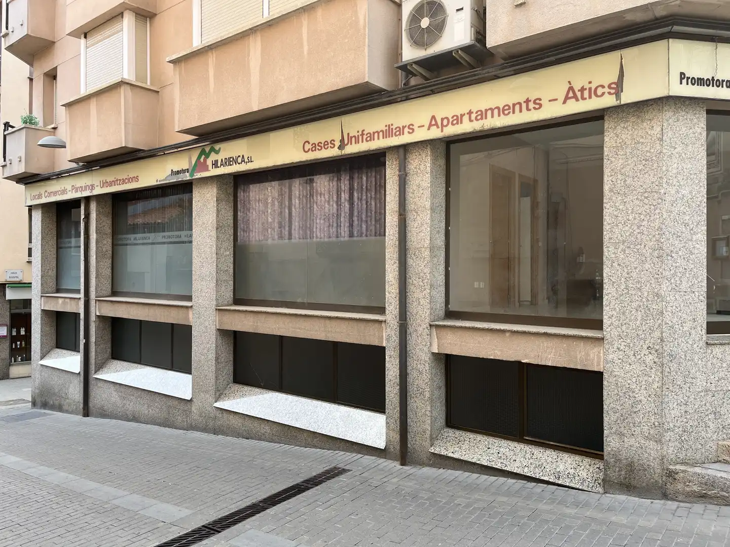 Local comercial en venta en Carrer Josep Ximeno 2, imagen 4