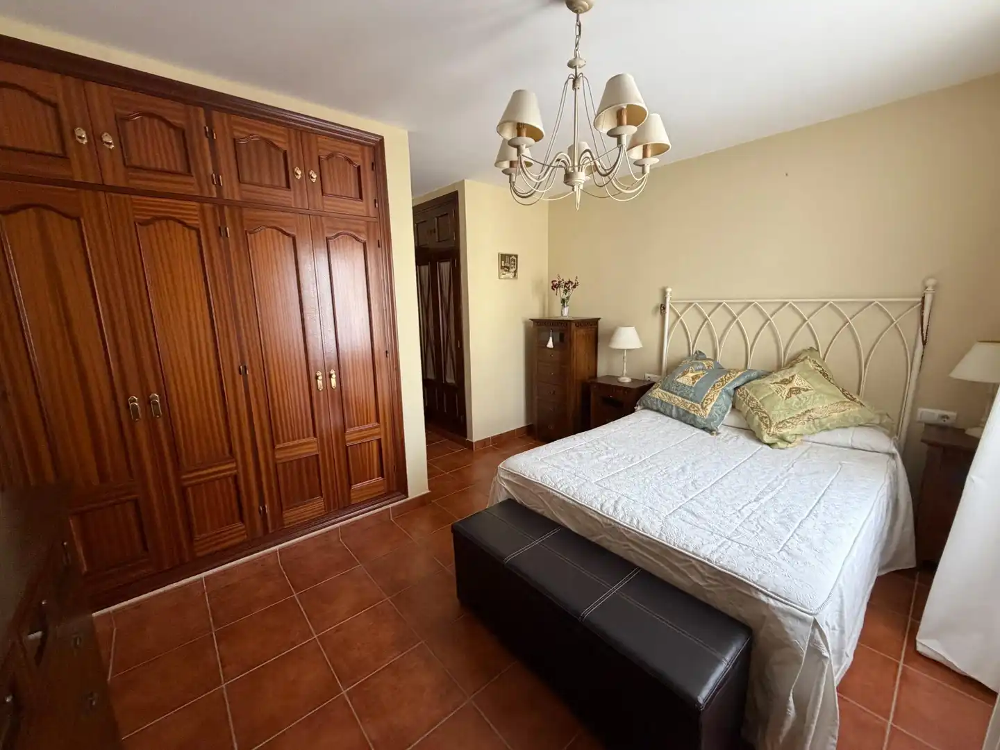 Dormitori de Casa adosada en venda en San Fernando amb Aire condicionat i Traster