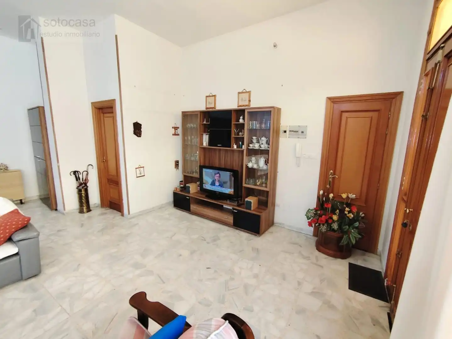 Wohnzimmer von Geschaftsraum zum Verkauf in Cigales mit Möbliert