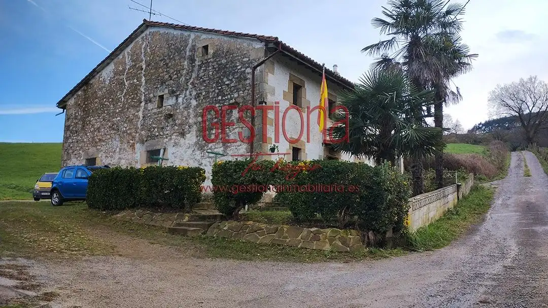 Vista exterior de Finca rústica en venta en Villafufre con Calefacción, Jardín privado y Balcón