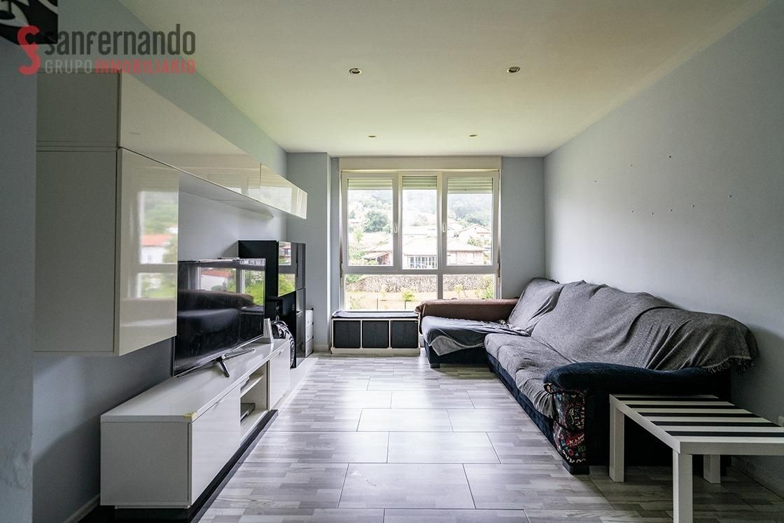Living room of Flat for sale in Torrelavega   with Heating