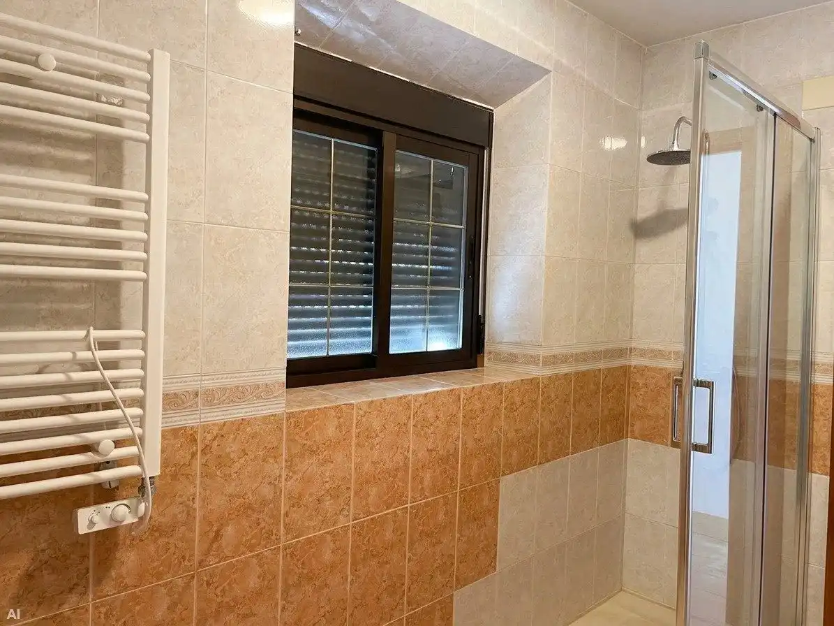 Badezimmer von Gebäude zum Verkauf in Arroyo de San Serván, Badajoz