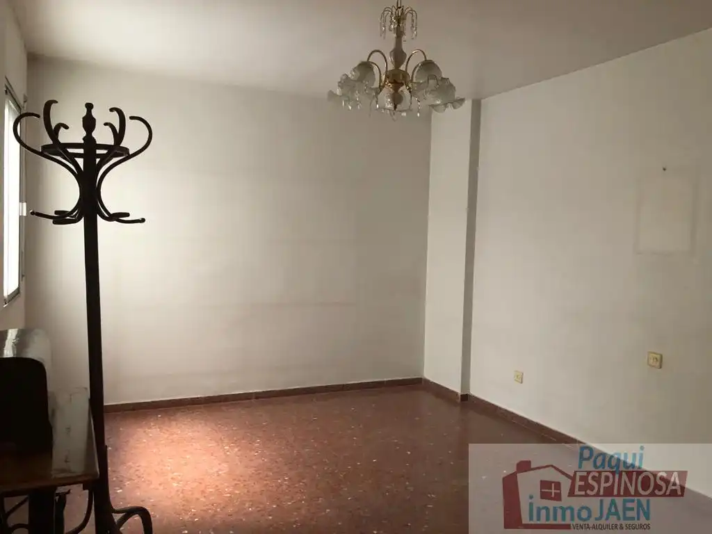 Piso con terraza en venta en Martos, imagen 6
