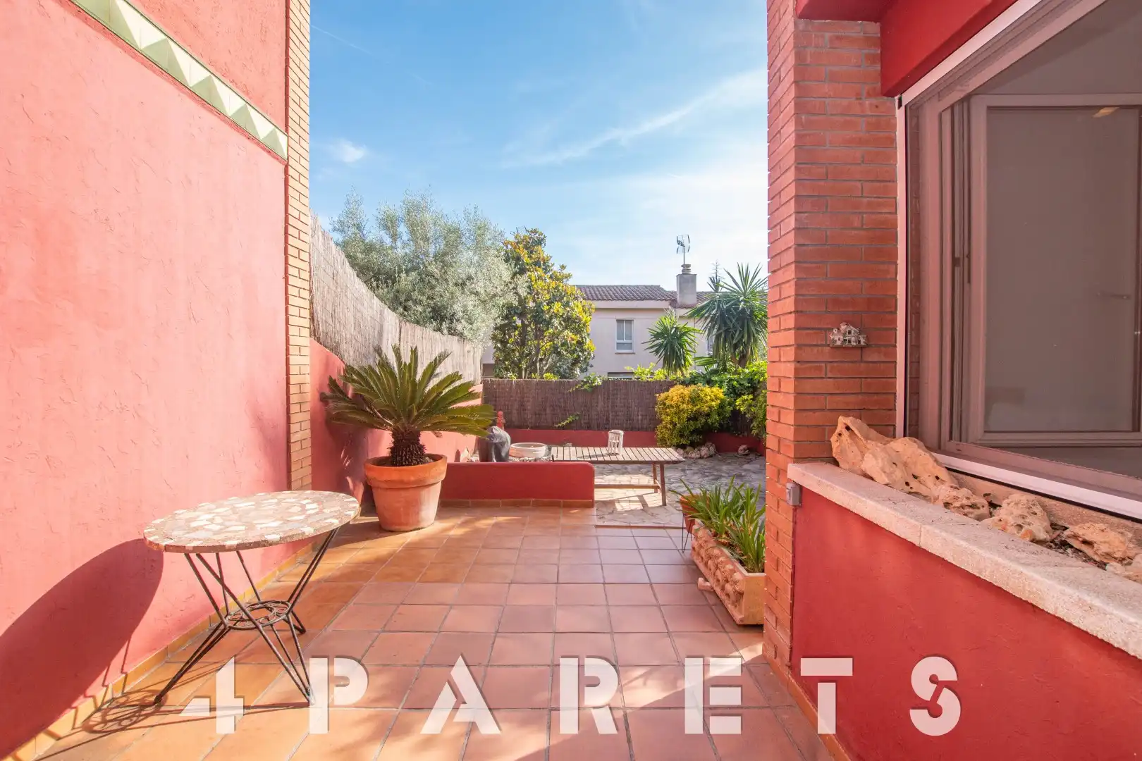 Vista exterior de Casa adosada de alquiler en Vilassar de Dalt con Aire acondicionado, Calefacción y Jardín privado