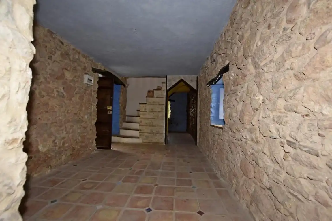 Casa adosada en venta en Calle Aguayar, 11, Benadalid