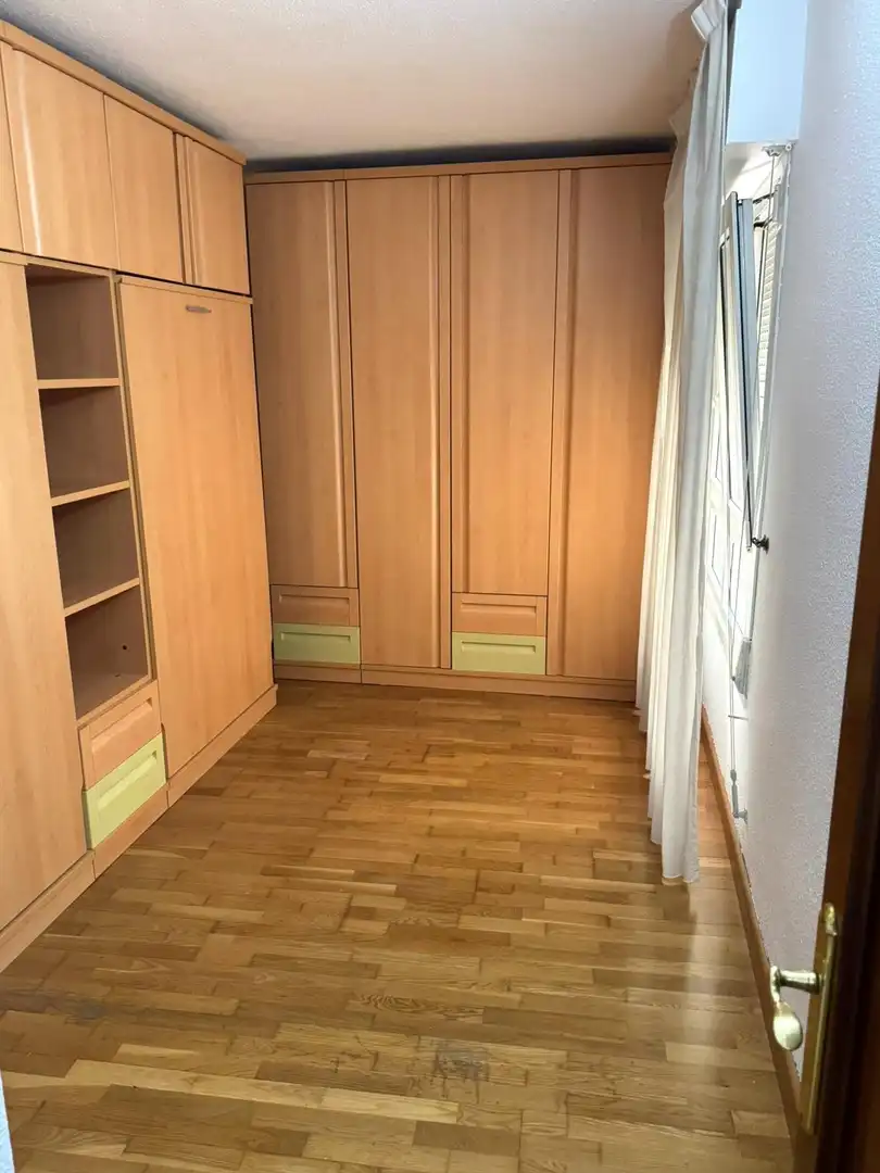 Habitación de Apartamento en venta en Torrevieja con Aire acondicionado, Trastero y Amueblado