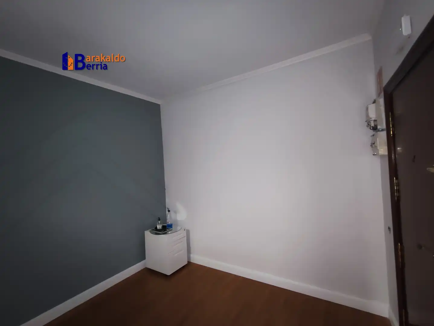 Bedroom of Office for sale in Barakaldo 