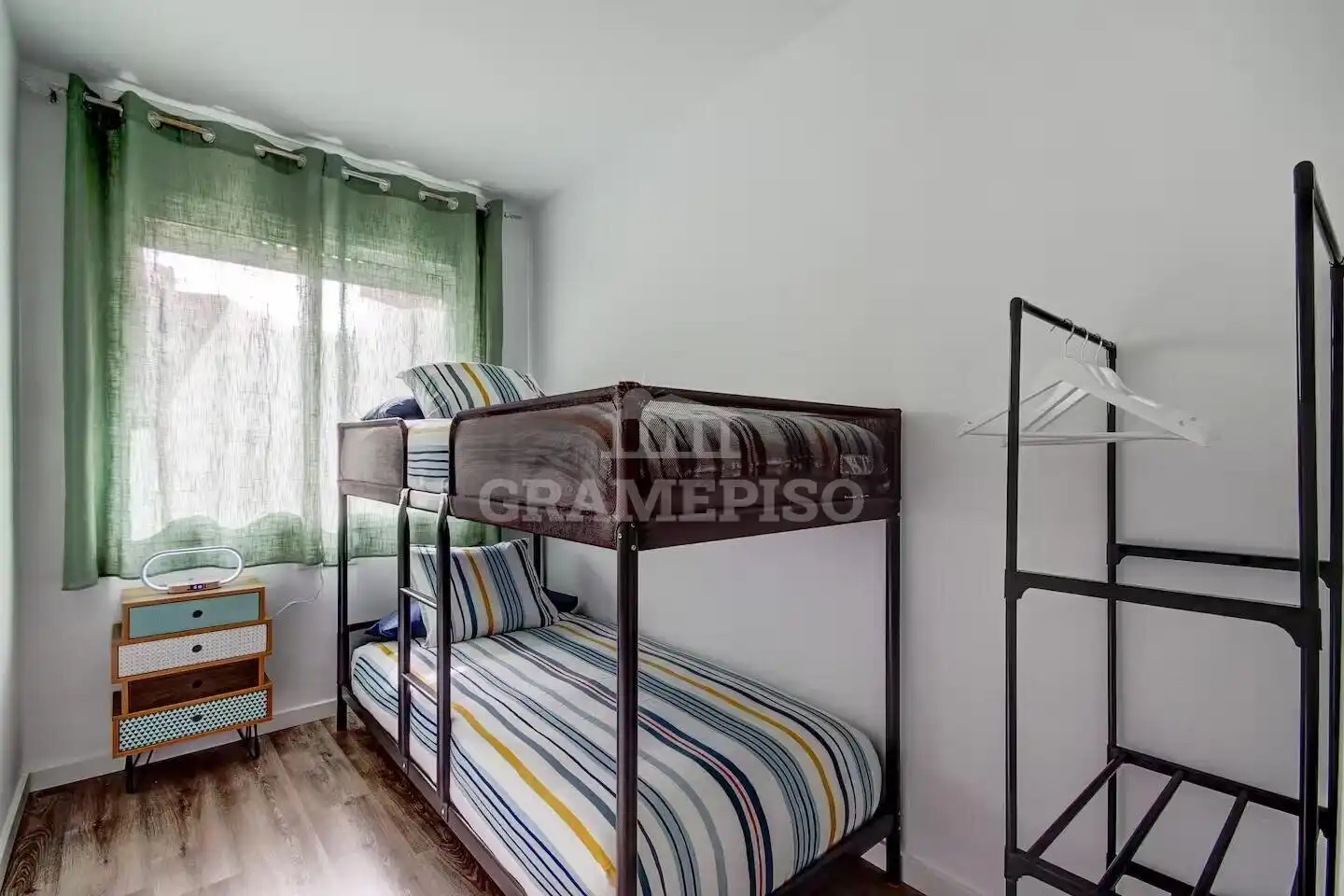 Dormitori de Apartament en venda en Sant Adrià de Besòs