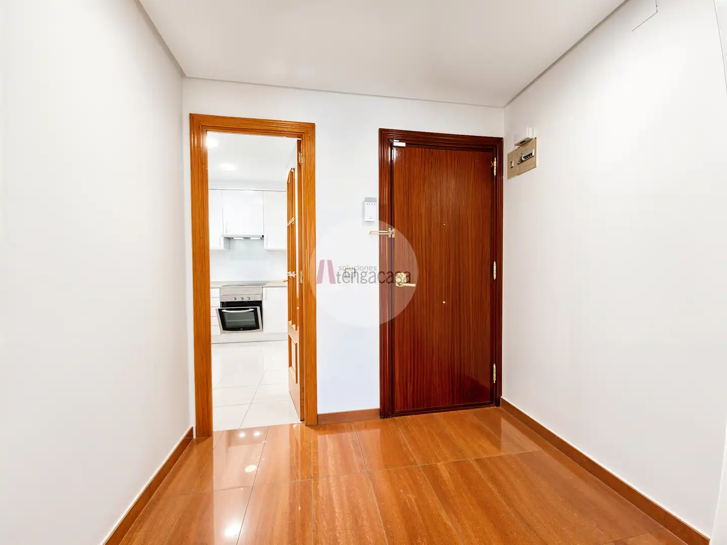 Flat for rent in Madrid  with Air Conditioner, Heating and Oven