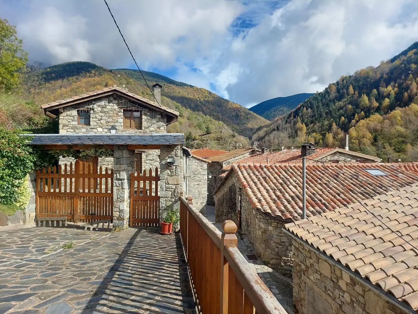 Vista exterior de Casa o chalet en venta en Setcases con Calefacción y Terraza
