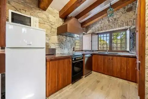 Cocina de Finca rústica en venta en Querol con Calefacción, Jardín privado y Terraza