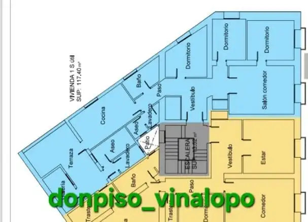 Maisonette zum Verkauf in Villena mit Klimaanlage, Heizung und Balkon