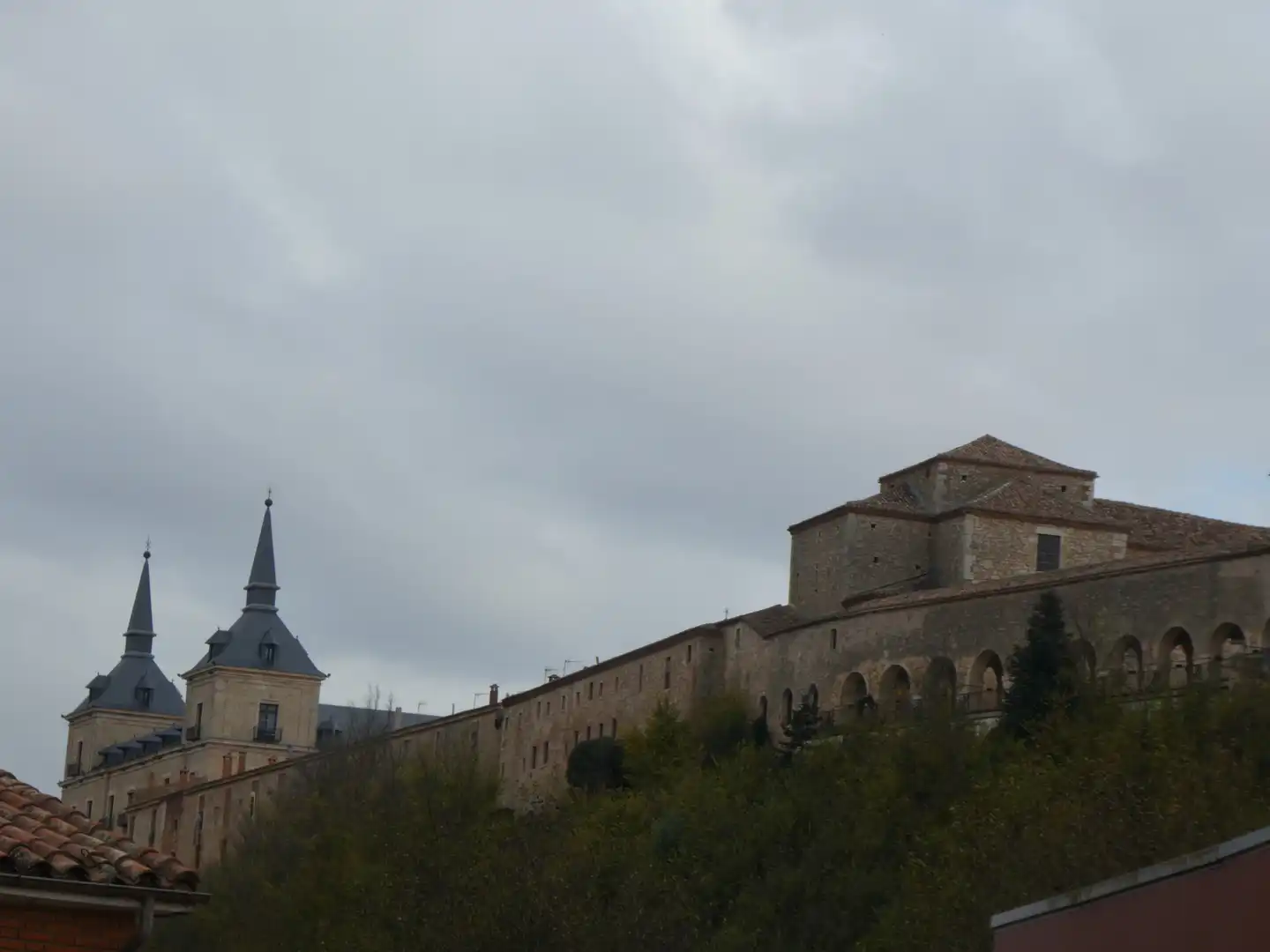 Vista exterior de Casa adosada en venda en Zael amb Jardí privat i Moblat