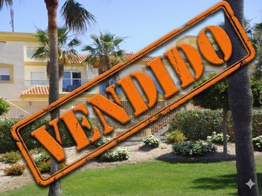Casa a schiera con piscina in vendita a Calle Salsona