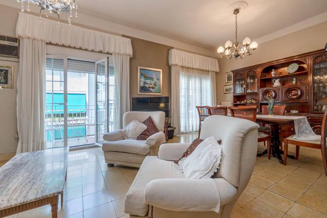 Piso en Venta en Calle PEDRO ANTONIO DE ALARCON en Fígares