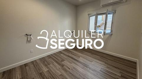 Photo 2 of Flat to rent in Ingenieros, Vista Alegre, Madrid