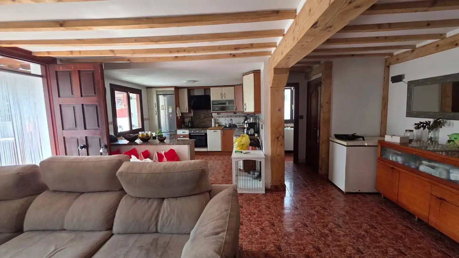 Sala de estar de Casa o chalet en venta en Castro-Urdiales con Calefacción y Jardín privado