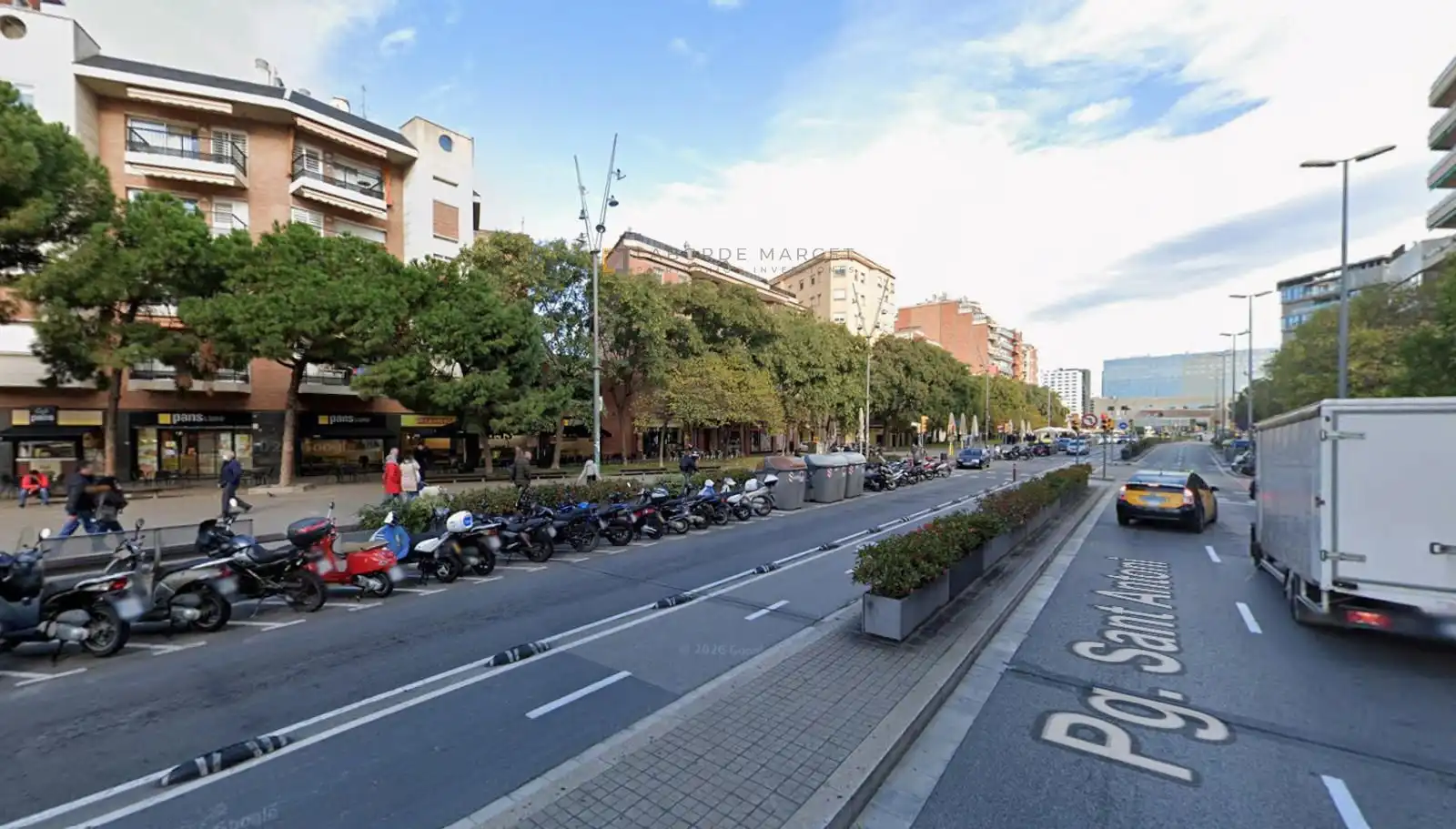 Business premises for transfer in C/ Santa Caterina, imagen 5