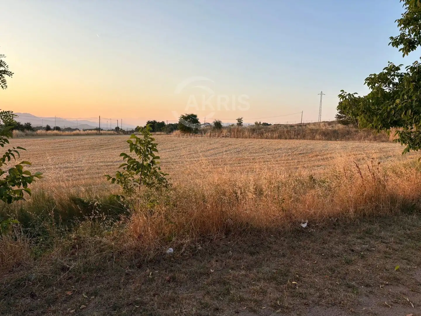 Rustikales Grundstück zum Verkauf in Passatge Canigó, imagen 10