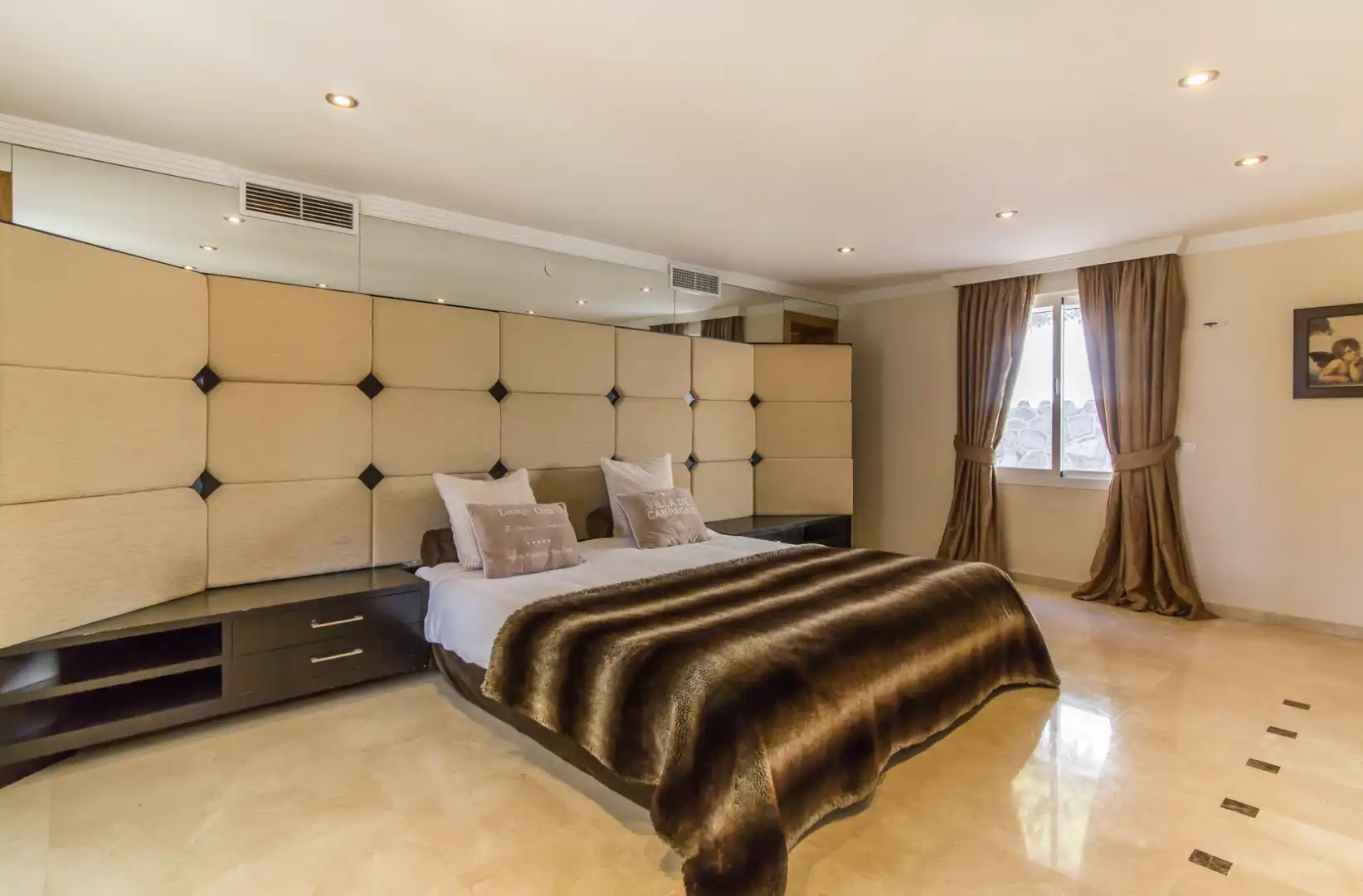 Chalet con piscina en venta en Elviria - Cabopino, imagen 19